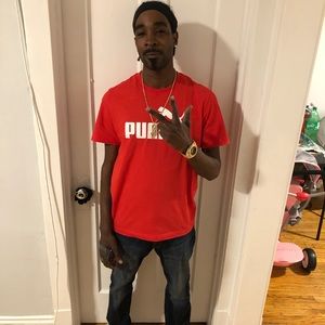 Meet your Posher, Derrick